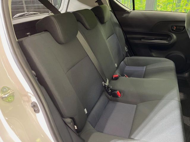 TOYOTA AQUA 2018 Image 31