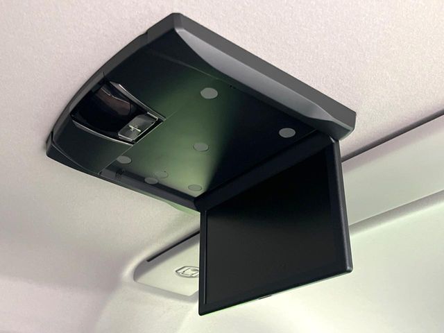 MITSUBISHI DELICA D:5 4WD 2024 Image 31