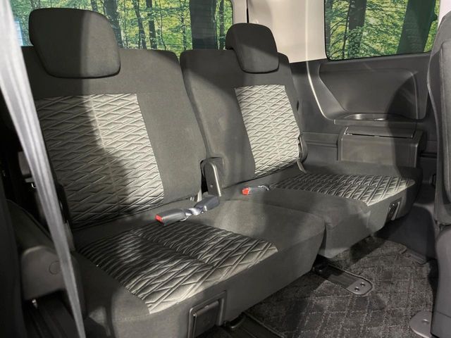 MITSUBISHI DELICA D:5 4WD 2024 Image 31