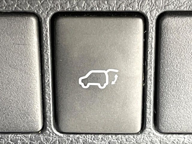 TOYOTA HARRIER 2WD 2014 Image 31