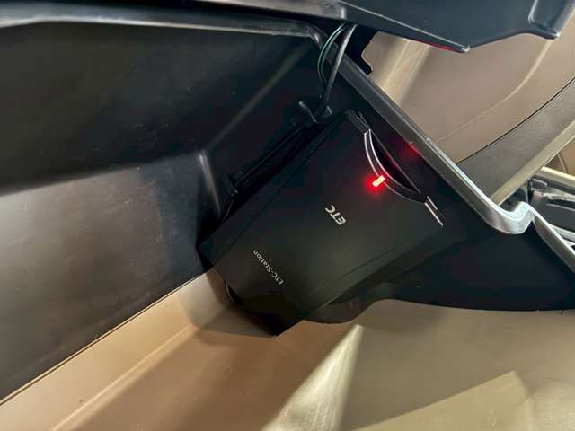 TOYOTA HILUXSURF WAGON 4WD 2007 Image 31