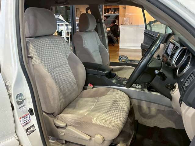 TOYOTA HILUXSURF WAGON 4WD 2007 Image 31