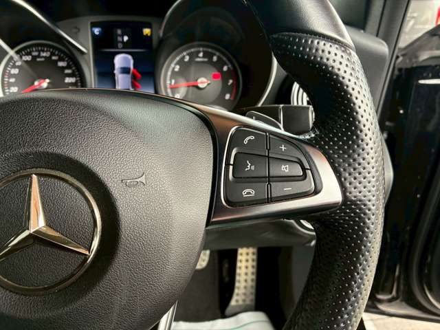 MERCEDES BENZ C CLAS 2018 Image 31
