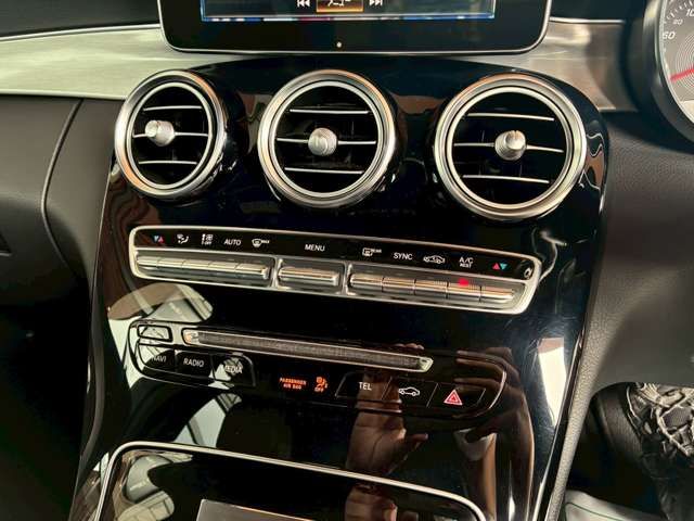 MERCEDES BENZ C CLAS 2018 Image 31