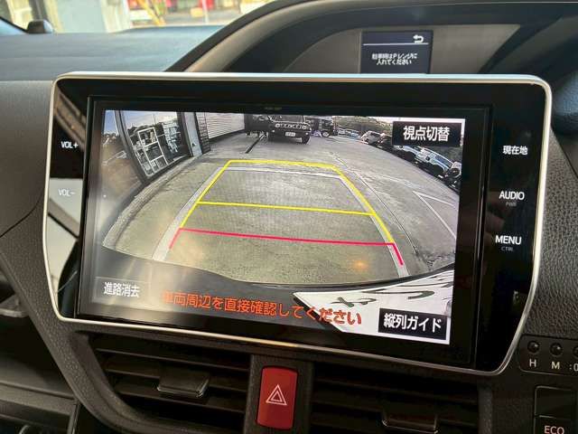 TOYOTA VOXY 2017 Image 31