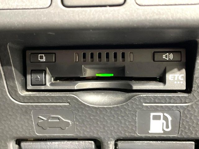 TOYOTA TANK 2018 Image 31