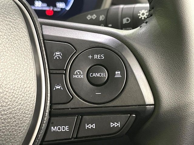 TOYOTA COROLLA CROSS HYBRID 2024 Image 31