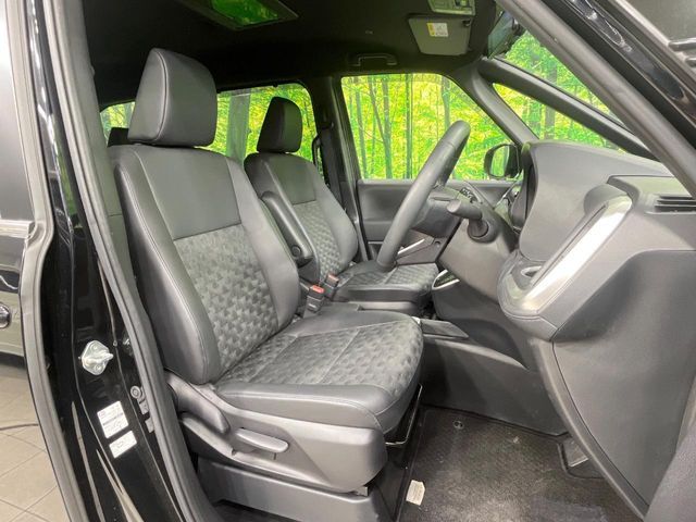 TOYOTA VOXY HYBRID 2024 Image 31