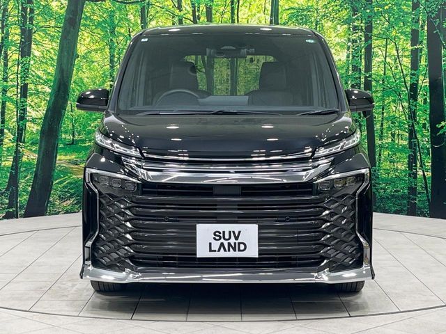 TOYOTA VOXY HYBRID 2024 Image 31