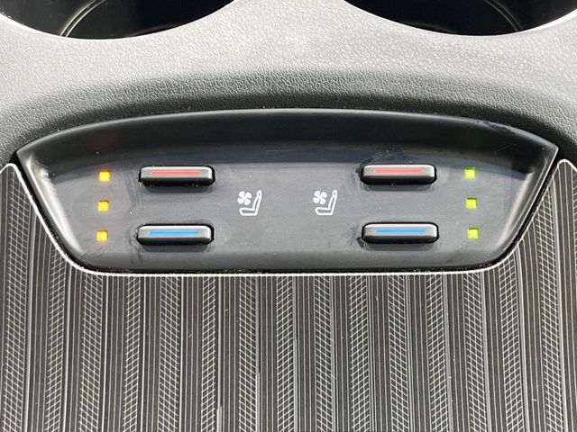 TOYOTA HARRIER 2WD 2021 Image 31