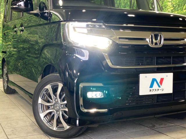 HONDA N BOX CUSTOM 2022 Image 31