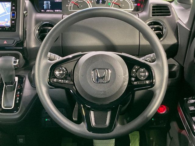 HONDA N BOX CUSTOM 2022 Image 31