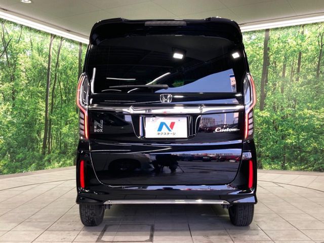 HONDA N BOX CUSTOM 2022 Image 31