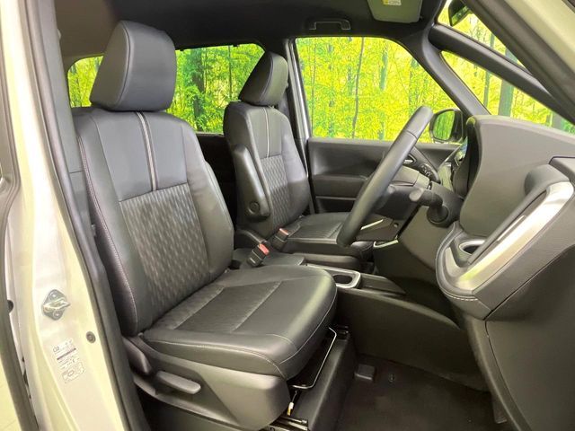 TOYOTA NOAH HYBRID 2024 Image 31