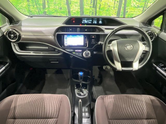 TOYOTA AQUA 2015 Image 31