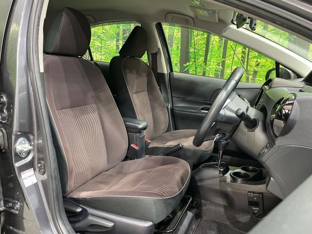 TOYOTA AQUA 2015 Image 31