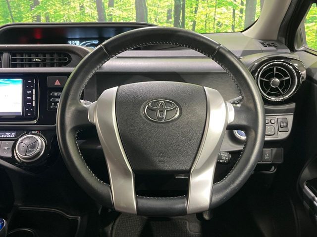 TOYOTA AQUA 2015 Image 31