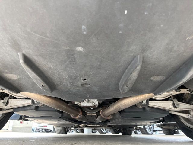 TOYOTA LEXUS LS460 2013 Image 31