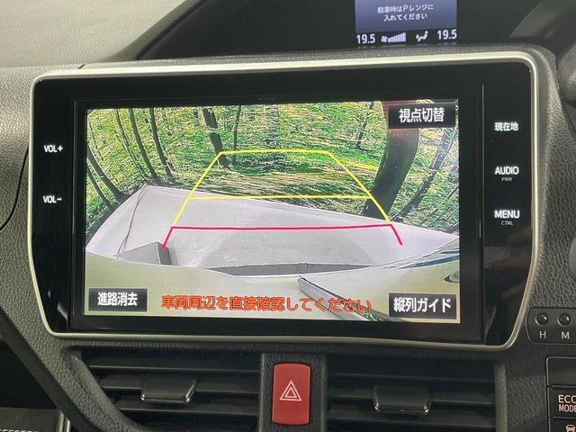 TOYOTA NOAH 2017 Image 31