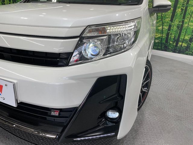 TOYOTA NOAH 2017 Image 31