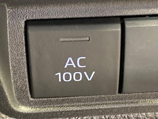 TOYOTA YARIS CROSS HYBRID 2021 Image 31