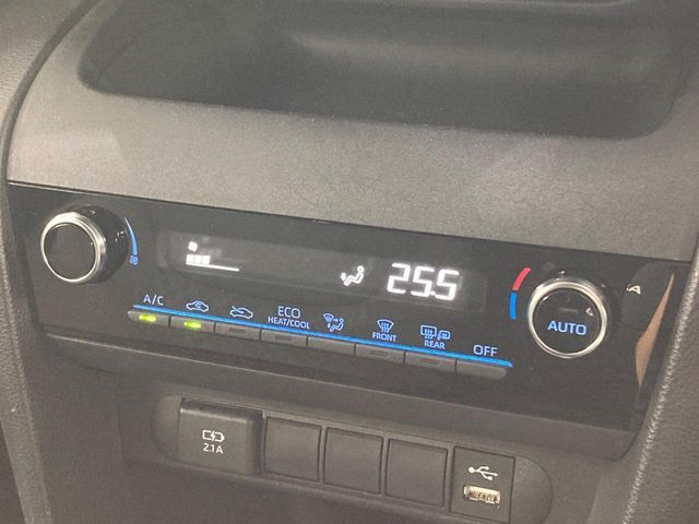 TOYOTA YARIS CROSS HYBRID 2021 Image 31