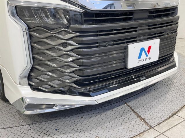 TOYOTA VOXY 2022 Image 31