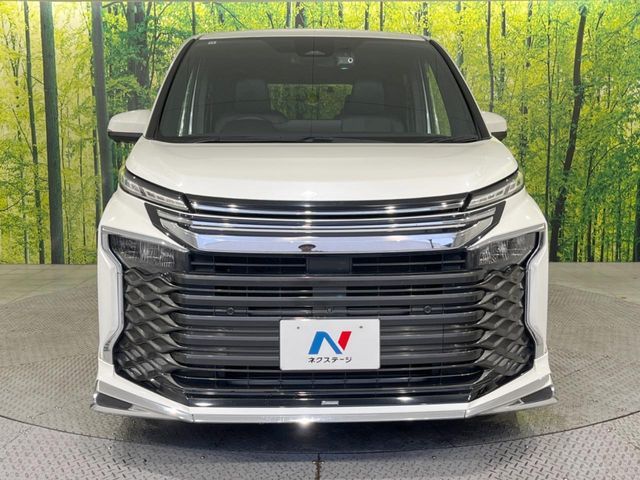 TOYOTA VOXY 2022 Image 31