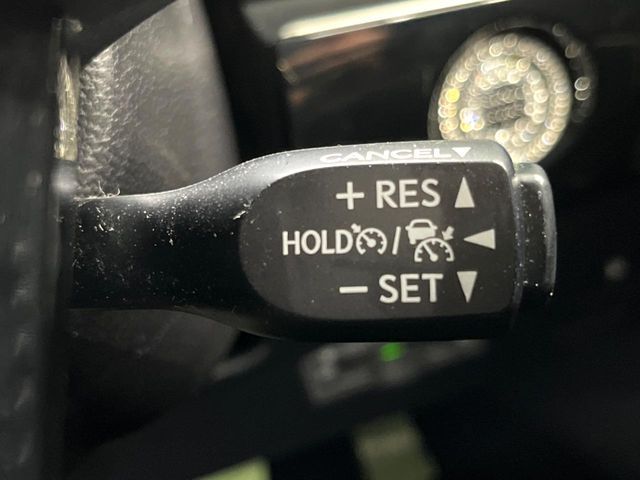 TOYOTA PRIUS 2019 Image 31