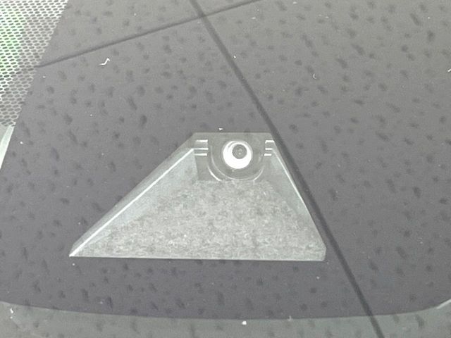 TOYOTA PRIUS 2019 Image 31