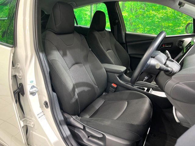 TOYOTA PRIUS 2019 Image 31