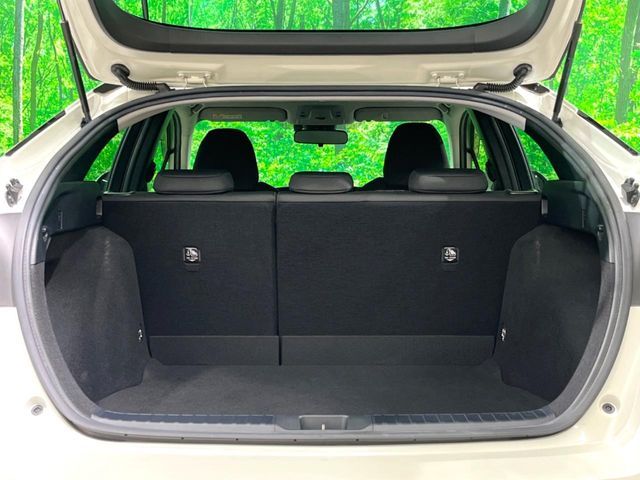 TOYOTA PRIUS 2019 Image 31