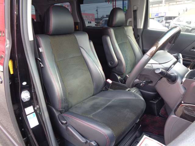 TOYOTA VELLFIRE 2014 Image 31