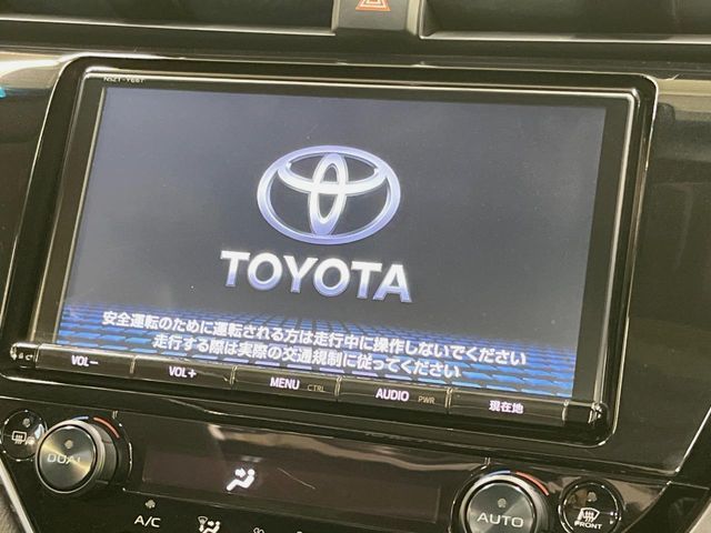 TOYOTA CAMRY HYBRID 2017 Image 31