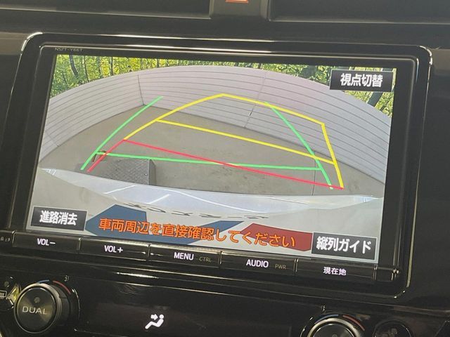 TOYOTA CAMRY HYBRID 2017 Image 31