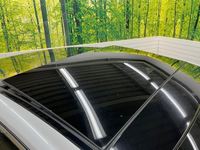 TOYOTA CAMRY HYBRID 2017 Image 31