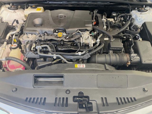 TOYOTA CAMRY HYBRID 2017 Image 31