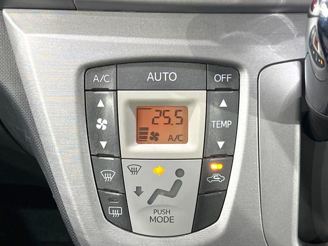 DAIHATSU MOVE CUSTOM 2011 Image 31