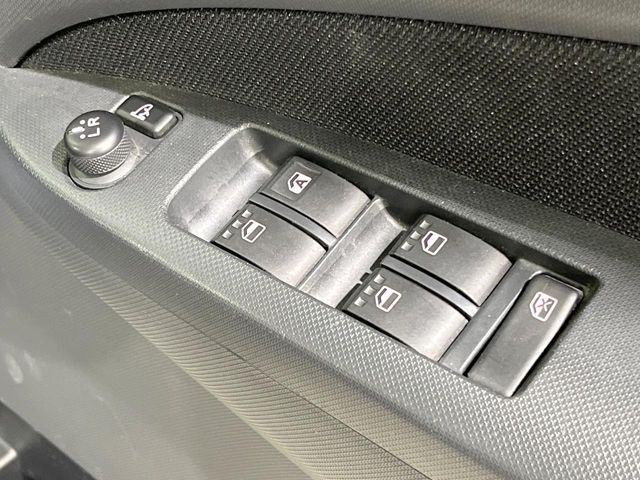 DAIHATSU MOVE CUSTOM 2011 Image 31