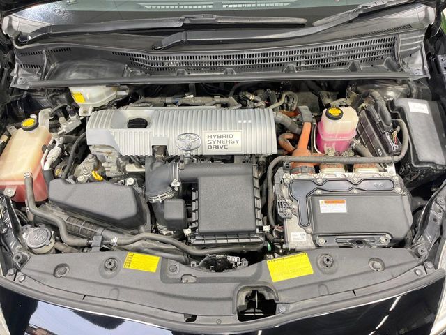 TOYOTA PRIUS 2013 Image 31