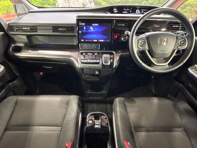 HONDA STEPWAGON E:HEV SPAD 2021 Image 31