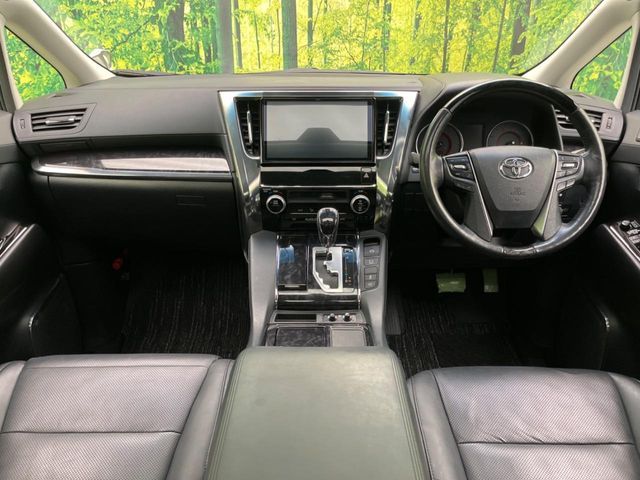 TOYOTA VELLFIRE 2018 Image 31