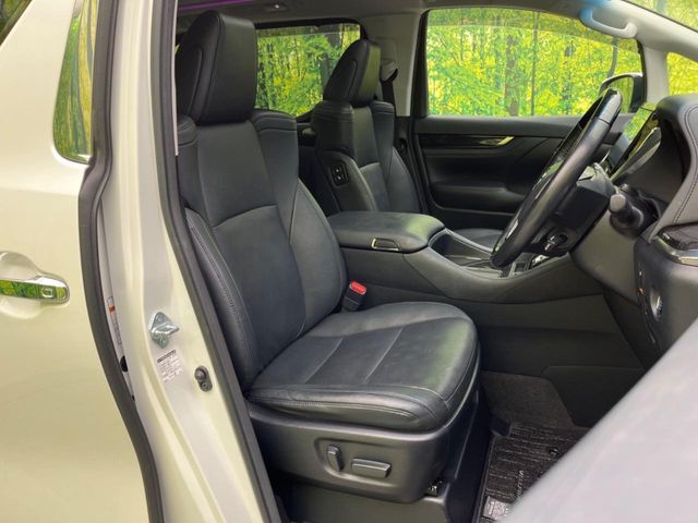 TOYOTA VELLFIRE 2018 Image 31