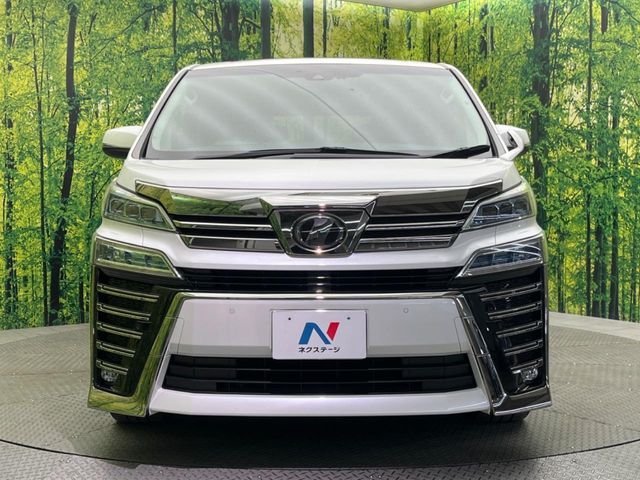 TOYOTA VELLFIRE 2018 Image 31