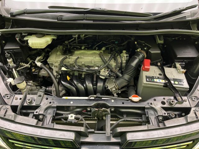 TOYOTA VOXY 2015 Image 31