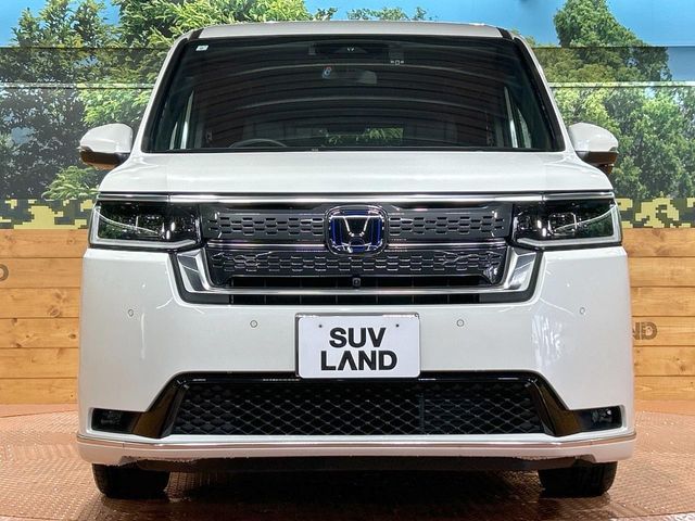 HONDA STEPWAGON E:HEV SPAD 2023 Image 31