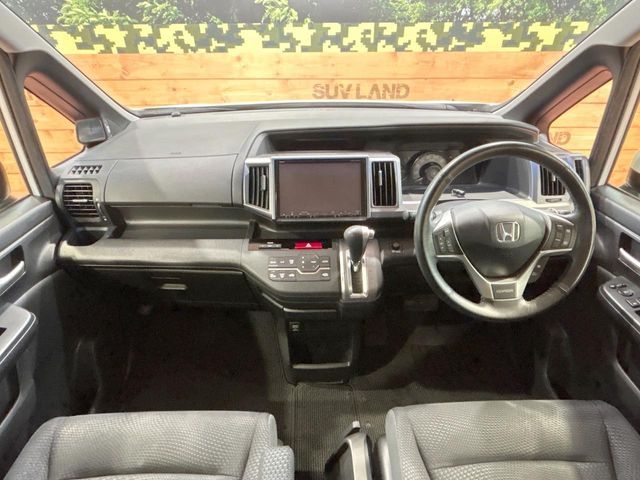 HONDA STEPWAGON SPADA 2014 Image 31