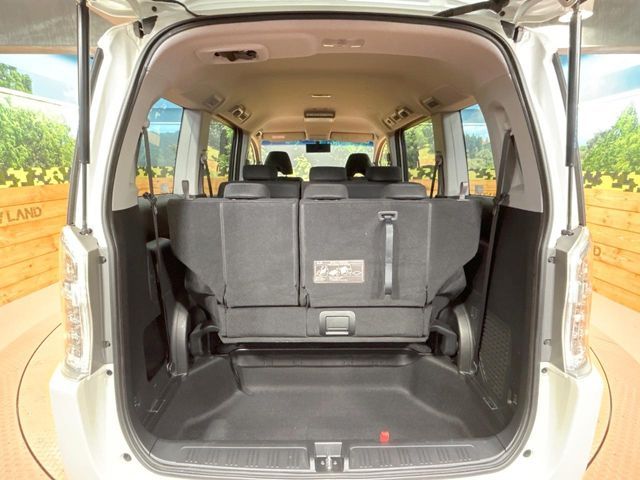 HONDA STEPWAGON SPADA 2014 Image 31