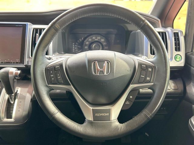 HONDA STEPWAGON SPADA 2014 Image 31
