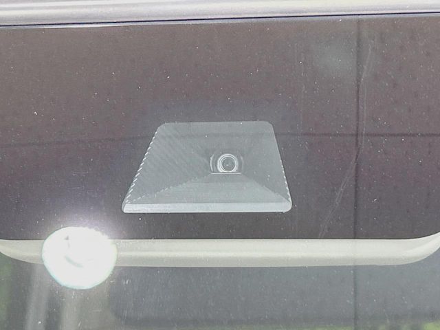 HONDA N BOX 2019 Image 31